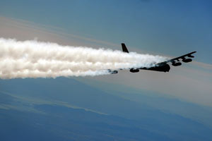 美军红旗军演开战 B-52H重轰亮相