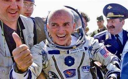 首位太空旅客欲驾飞船游火星 500天后返回