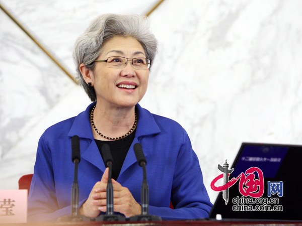 十二届全国人大一次会议副秘书长、发言人傅莹回答记者的问题 中国网 董德