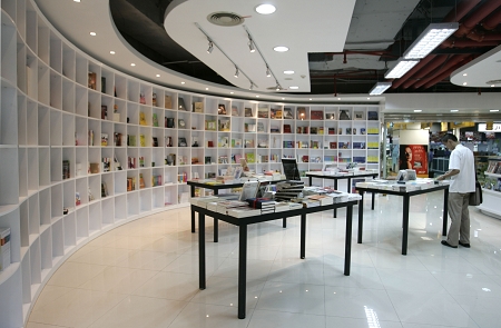 季风书园陕南店下月移址10号线上图站重开