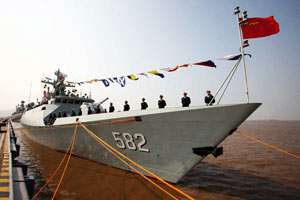 海军新型护卫舰蚌埠舰正式加入战斗序列