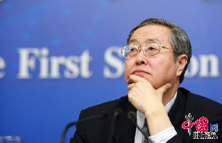 中国人民银行行长周小川就“货币政策与金融改革”的相关问题答记者问。中国网记者 杨佳摄影