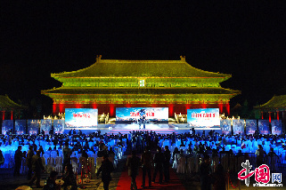 4月6日晚，好莱坞超级英雄电影《钢铁侠3》在北京太庙举行了“中国之夜”大型庆典，图为庆典现场。中国网记者 寇莱昂 摄