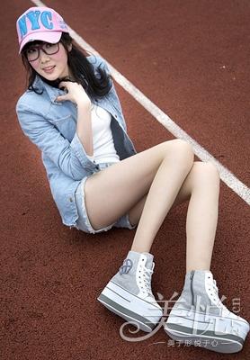 松糕底高帮帆布鞋