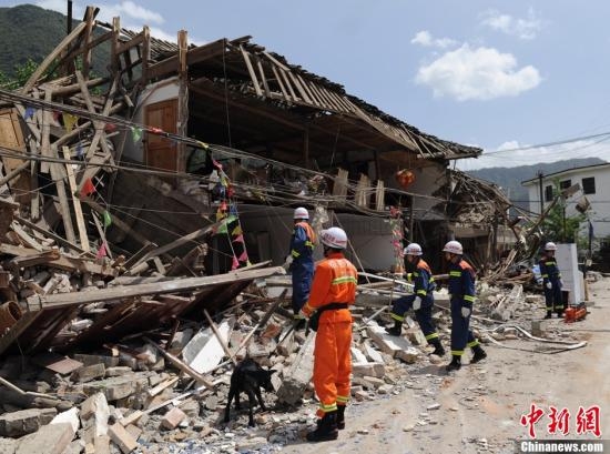 雅安地区人口总数_四川雅安4.20地震受灾人口快速评估-媒体公布雅安震区航空