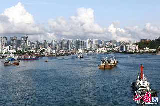 海南三亚凤凰岛风光。中国网图片库 敬海全/摄