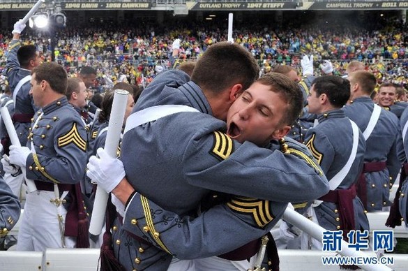 <em>揭秘</em>美国<em>西点</em>军校 巴顿将军为何5年毕业_ 视频