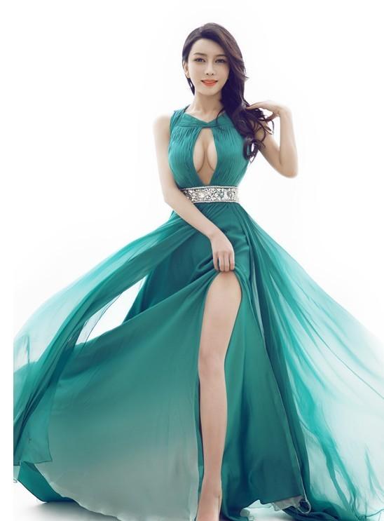 “新潘金莲”清凉写真图片