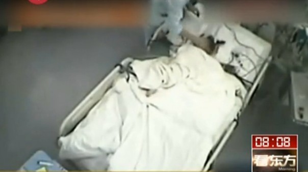 贵州一患儿手术后死亡 曾遭护士狂扇耳光