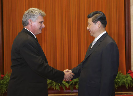首页 视频中国 今日中国 时事焦点 习近平请迪亚斯-卡内尔转达对劳尔
