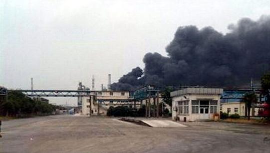 上海一化工厂发生爆炸事故