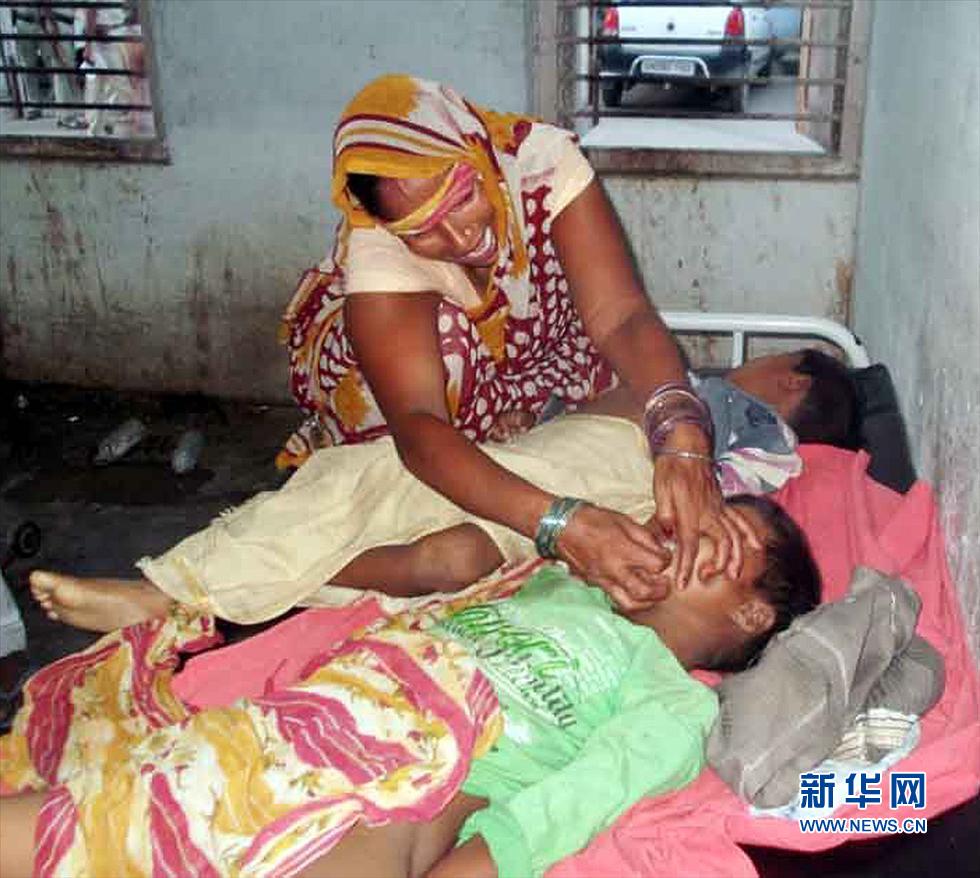 印度:22名学生死于食物中毒 印度:22名学生死于食物中毒