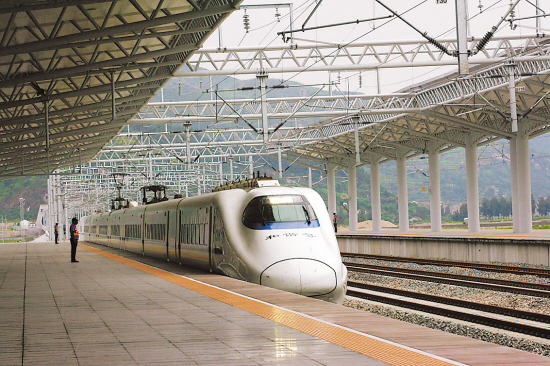 铁总追加固定资产投资 铁路建设再提速