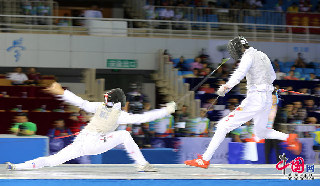 第十二届全运会击剑比赛精彩瞬间。中国网记者董宁/摄