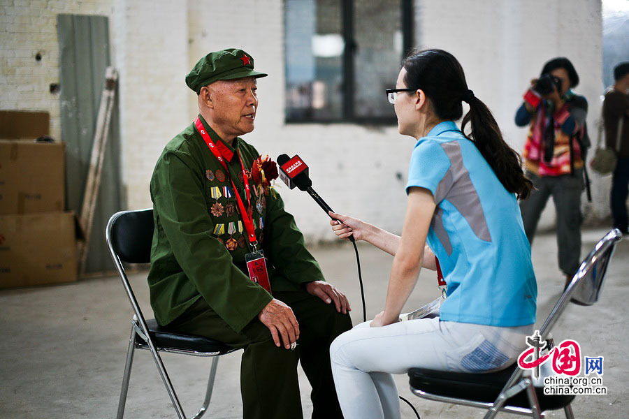 领略2013平遥国际摄影展风采：柴油机厂展区