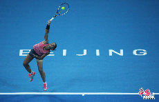 2013中国网球公开赛女单首轮，埃拉尼2-0菲利普肯斯。中国网记者 陈维松/摄