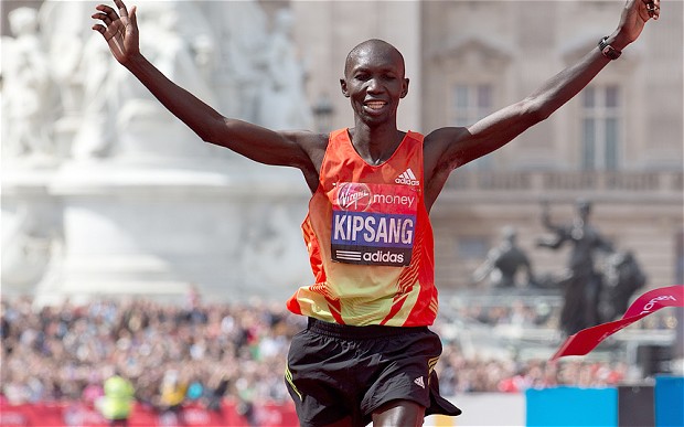 柏林马拉松再创佳绩 肯尼亚选手破世界纪录