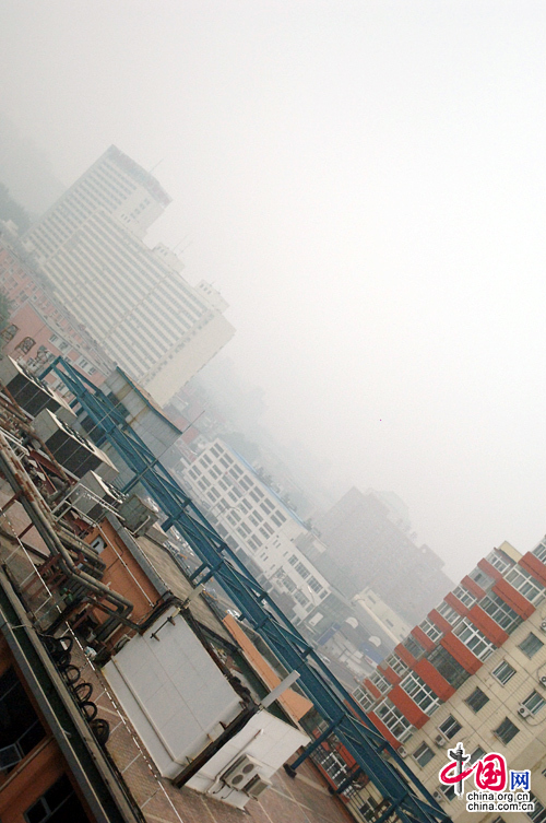 9月30日北京雾霾袭城。中国网记者 寇莱昂 摄