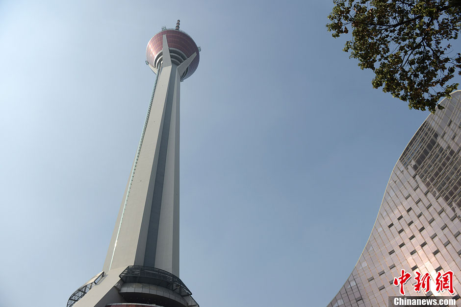 中国西部第一高塔—四川广播电视塔开放