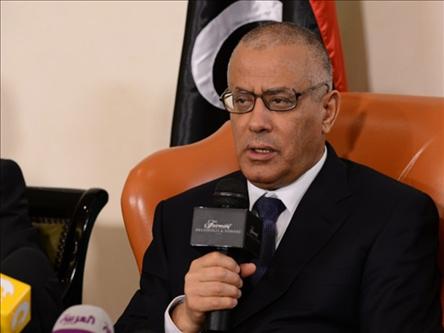 利总理获释后首度公开亮相