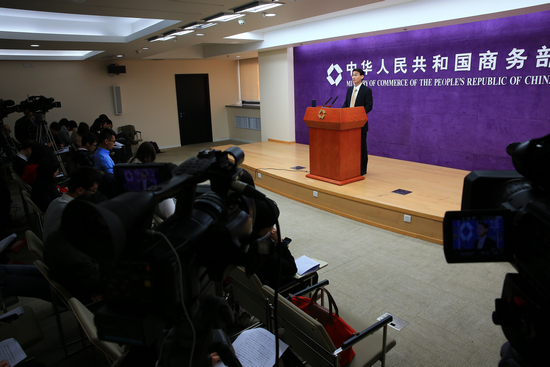 商务部:上海自贸区有利于促进香港繁荣稳定