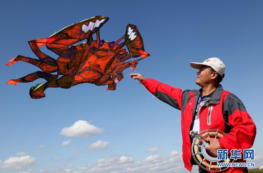 第十四届国际风筝邀请赛在江苏如东举行