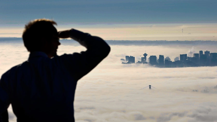 加拿大：大雾持续笼罩温哥华[组图]
