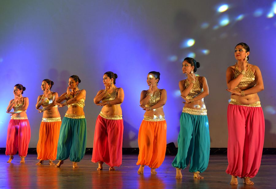 印度：班加罗尔肚皮舞节[组图]
