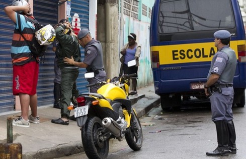 巴西暴力案件频发 世界杯治安引担忧