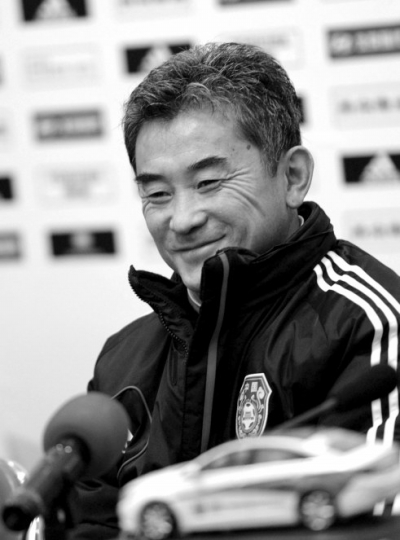 20时亚洲杯预选赛国足战沙特 傅博排最强阵容