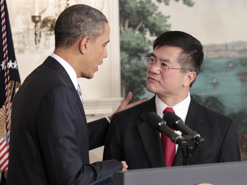 美国驻华大使骆家辉宣布辞职 将于明年初卸任_ 视频中国
