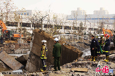 2013年11月22日，青島黃島區化工區附近發生爆炸，事故現場。圖片來源： 中國網圖片庫