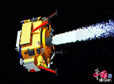 嫦娥三号飞向着陆区（模拟画面）。 中国网记者 杨佳摄