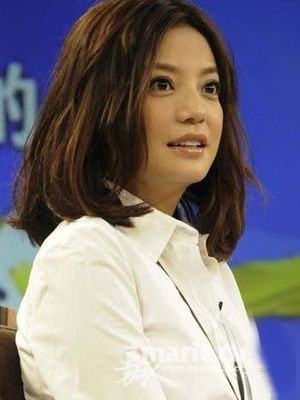 <em>大脸</em>变巴掌 跟明星学八款小脸<em>发型</em>(组图)_资讯