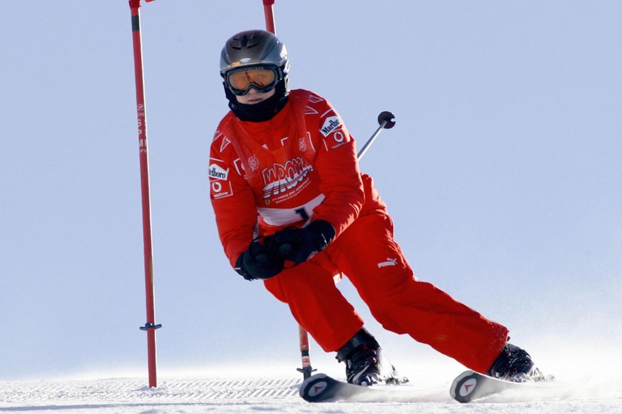 救援舒马赫现场曝光 车王仍未脱离危险期