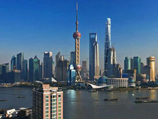 关于中国(上海)自由贸易试验区成立对苏州经济金融的影响的本科论文范文