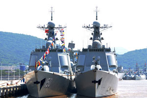 2013年中國海軍服役艦艇數量世界第一