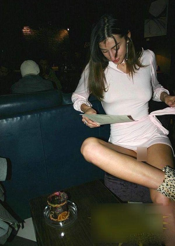 <em>不穿内裤</em>的<em>美女</em>与明星_新闻中心_中国网