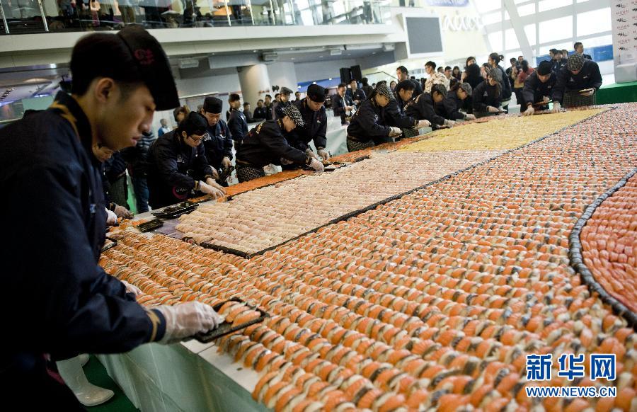 香港制出世界最大寿司拼图
