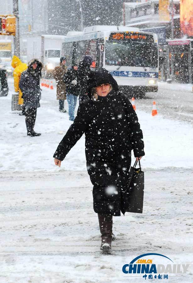 暴風雪再襲美國東部　紐約逾500航班取消