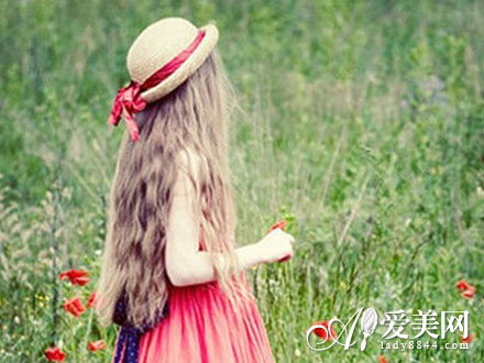性感冰美<em>天蝎座女生</em> 挡不住<em>的魅力</em>光芒(图)_资