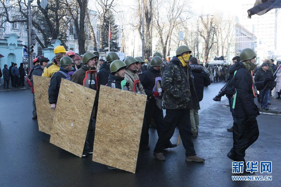 烏克蘭總統強調將竭盡全力防止國內衝突升級
