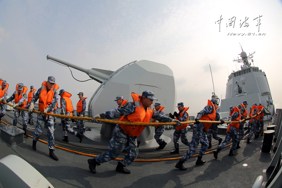 中国2013年服役28艘舰艇 数量世界第一[组图]