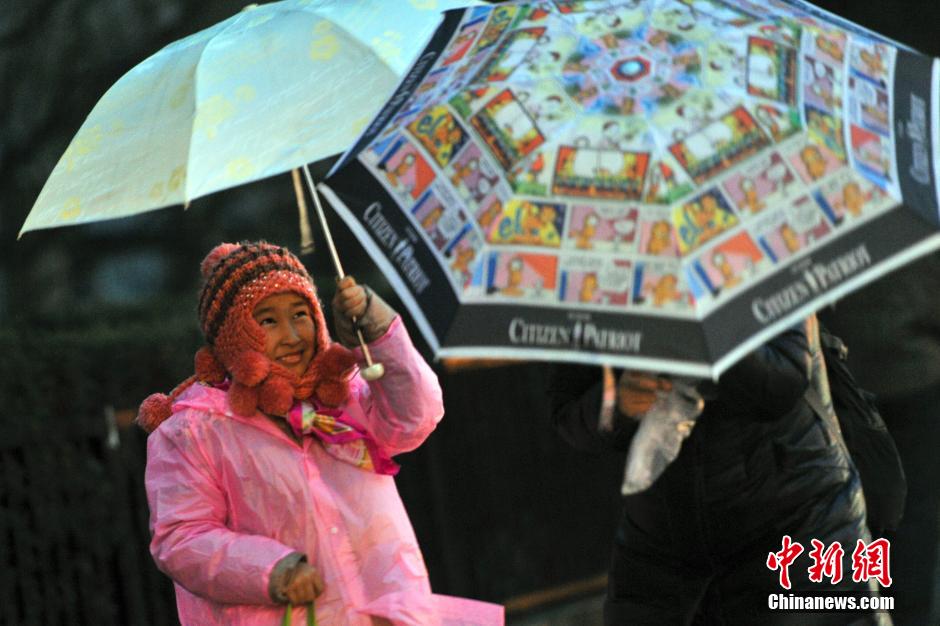 北京大部地区喜降春雨 雾霾或被驱散