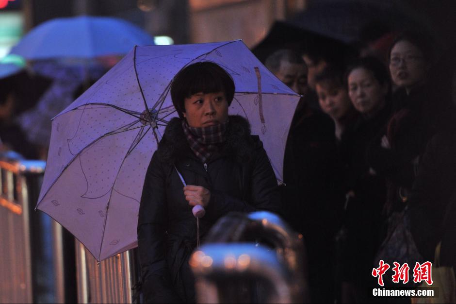 北京大部地区喜降春雨 雾霾或被驱散