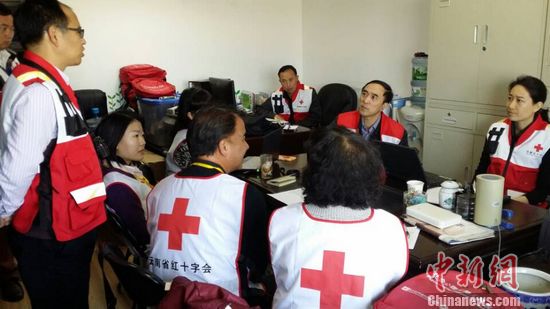 红十字会开通心理援助热线帮助昆明暴恐事件受害者