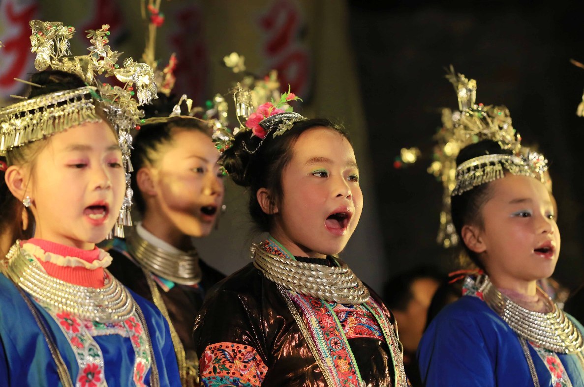 广西三江：侗族琵琶歌 欢唱家乡新变化