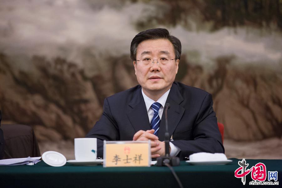 3月6日,全国人大代表、北京市常务副市长李士祥在北京团开放日活动上回答记者提问。 中国网记者 董宁摄影