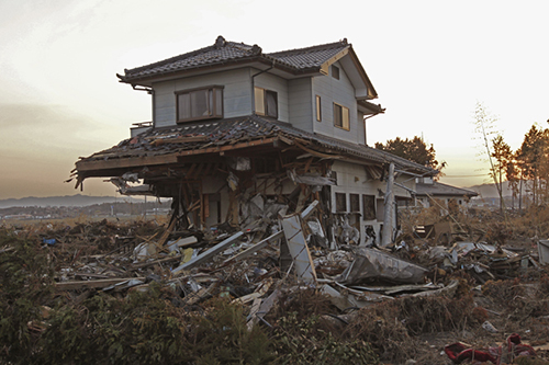 日本3·11大地震三周年 探访无人区