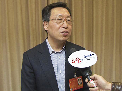 全国人大代表,四川省广元市市长王菲接受了中国网专访,他表示,作为欠